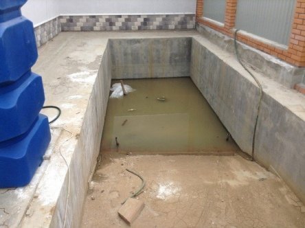 Чаша для бассейна