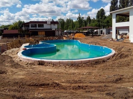 Строительство бассейна