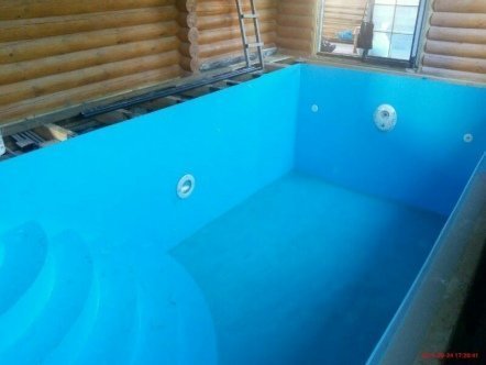 Монтаж пластикового бассейна