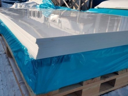 Листовой полипропилен белого цвета