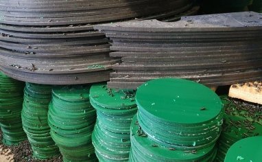 Резка, фрезеровка и гравировка пластика по размерам заказчика