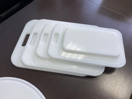 Фото примеров разделочных досок профессиональных из пластика